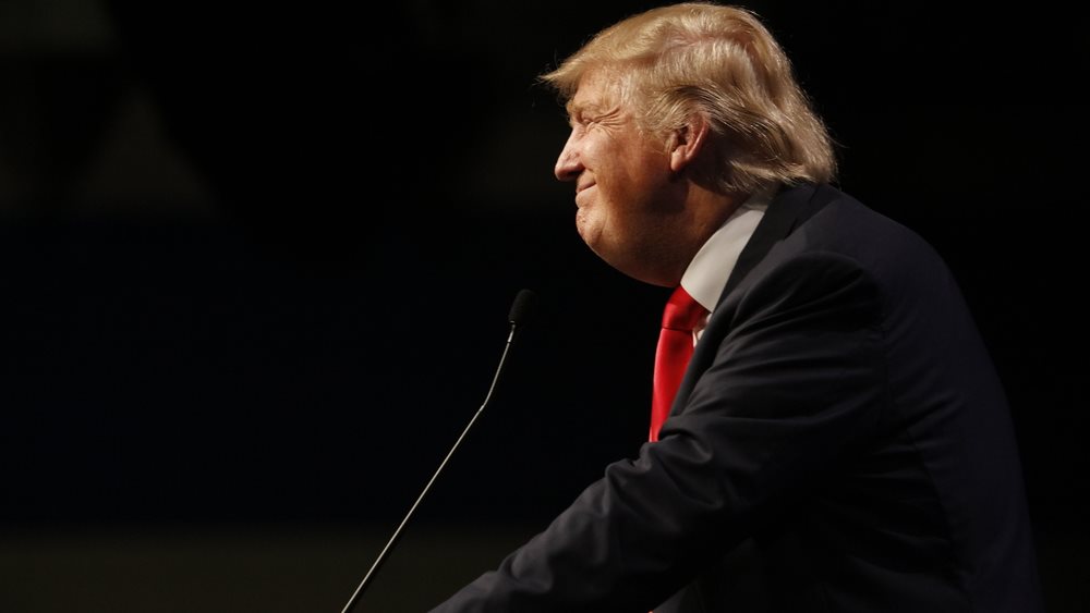 Berenberg: Οι κίνδυνοι από την αλλόκοτη συμπεριφορά του Trump