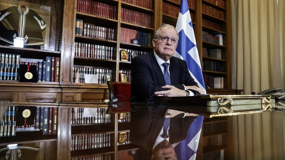 Ευχές για το νέο έτος από τον Πρόεδρο της Δημοκρατίας σε ναυτικούς και ακρίτες