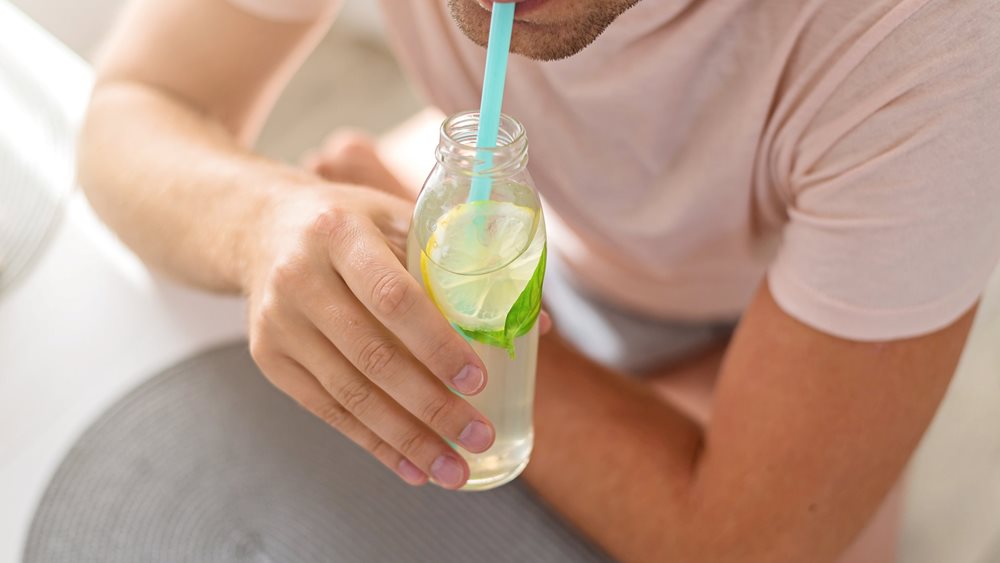 Πονόλαιμος το καλοκαίρι; Έτσι θα τον προλάβετε