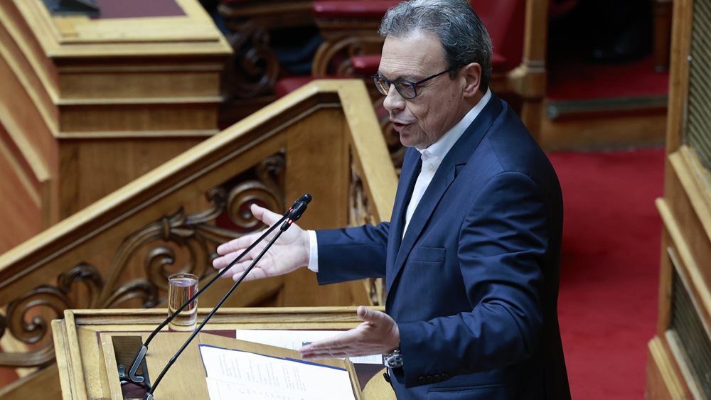 Σ. Φάμελλος: Αποσύρετε τις διατάξεις για τη φορολόγηση των ελεύθερων επαγγελματιών – Το ν/σ δεν καταπολεμά αλλά ωθεί στη φοροδιαφυγή