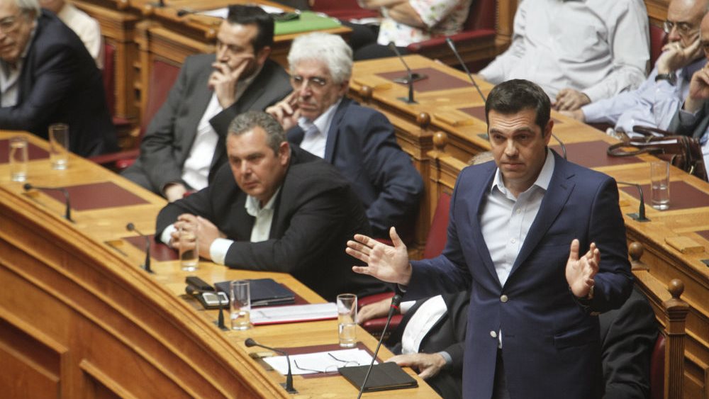 Εκρηκτικό κλίμα στην Ολομέλεια της Βουλής για τις offshore