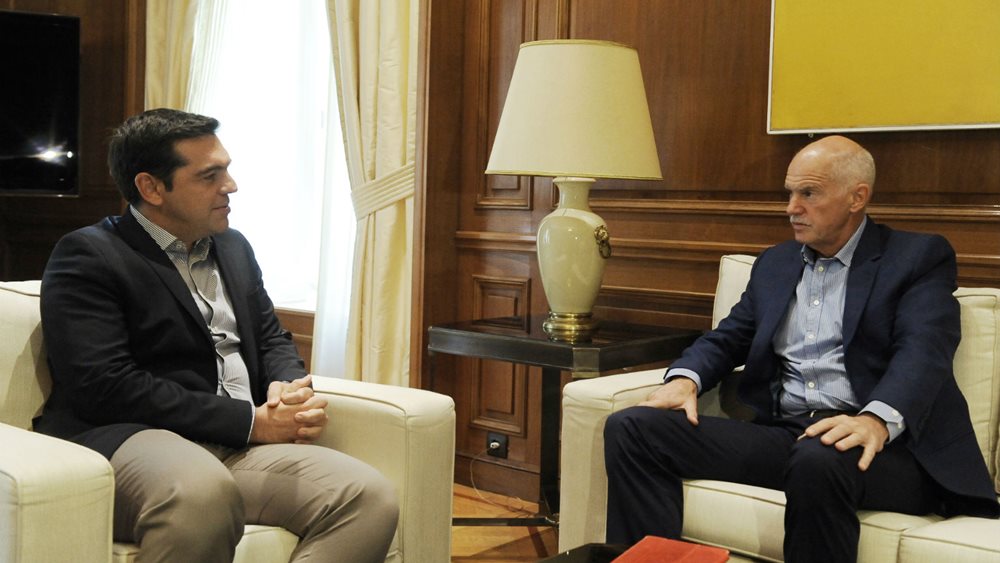 Πώς είδαν στον ΣΥΡΙΖΑ το "φλερτ" Παπανδρέου - Σε "επιφυλακή" η εσωκομματική αντιπολίτευση