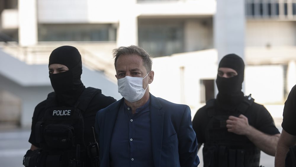 Ελεύθερος με αναστολή ο Δ. Λιγνάδης