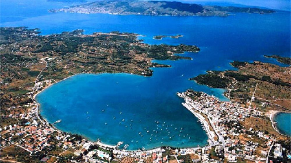 Μεγάλες αντιδράσεις στο Πόρτο Χέλι για &quot;τσιμεντοποίηση&quot; - Θέλουν να φτιάξουν μέχρι και αεροδρόμιο σε ακίνητο-φιλέτο του ΤΑΙΠΕΔ
