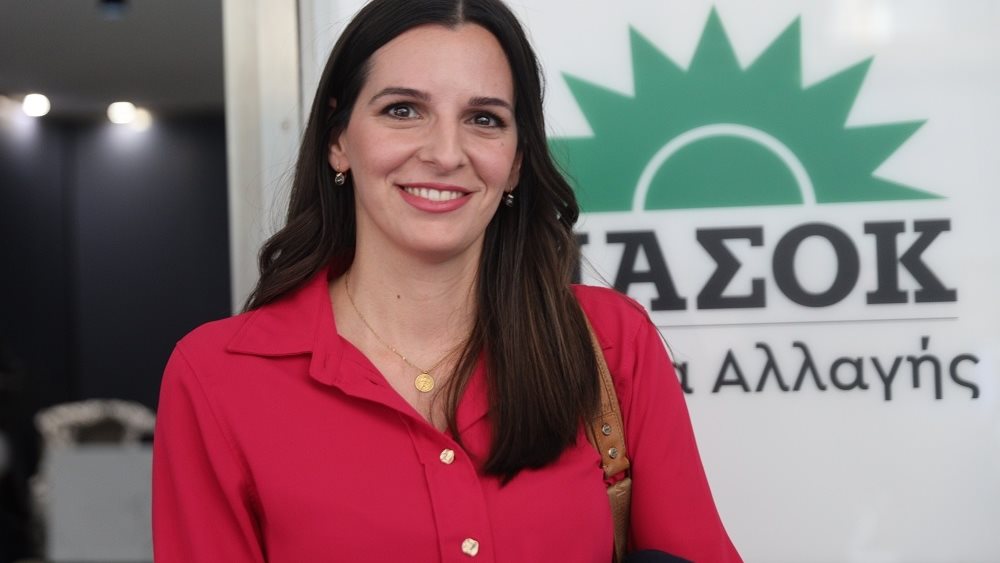 Ο. Μαρκογιαννάκη: &quot;Ένα ακόμα καλοκαίρι μετράμε πληγές, είμαστε στο ίδιο έργο θεατές&quot;
