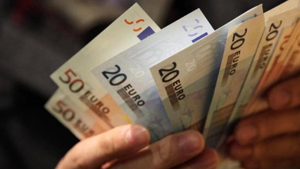 Τι θα κρίνει τον κατώτατο μισθό το 2021