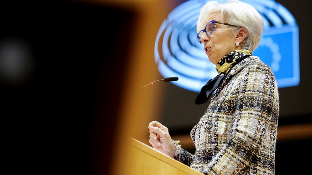 Πέντε αυστηρές προειδοποιήσεις από την ΕΚΤ για τις τράπεζες