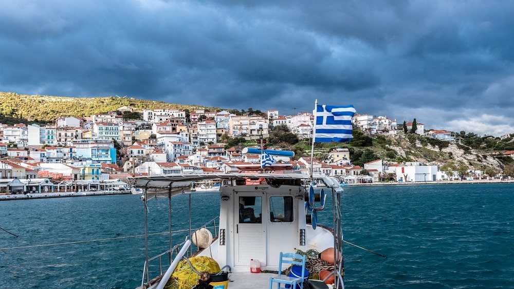 Σε ποια ελληνικά νησιά θα λαμβάνουν "βίζα - εξπρές" οι Τούρκοι πολίτες