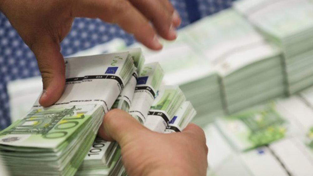 Αδήλωτα εισοδήματα Ελλήνων σε 54 χώρες του εξωτερικού αναζητεί η εφορία