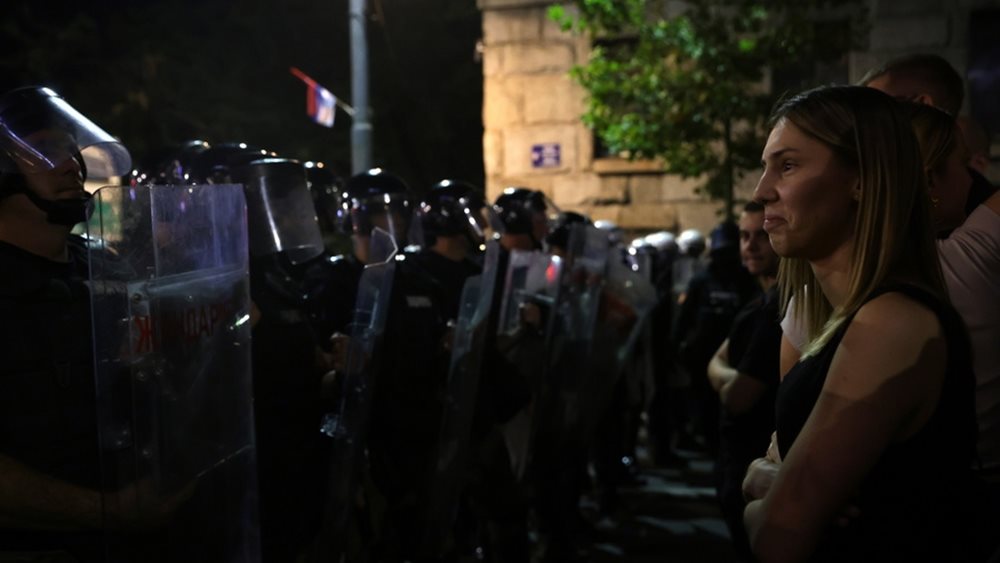 Σερβία: Νέες αντικυβερνητικές διαδηλώσεις και επεισόδια