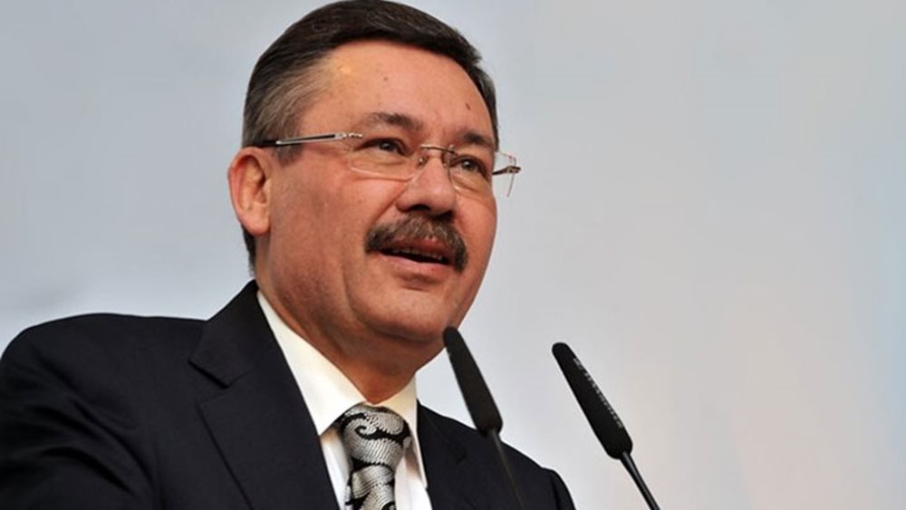 Ο δήμαρχος της Άγκυρας διεκδικεί ακόμα και Αίγινα - Ύδρα