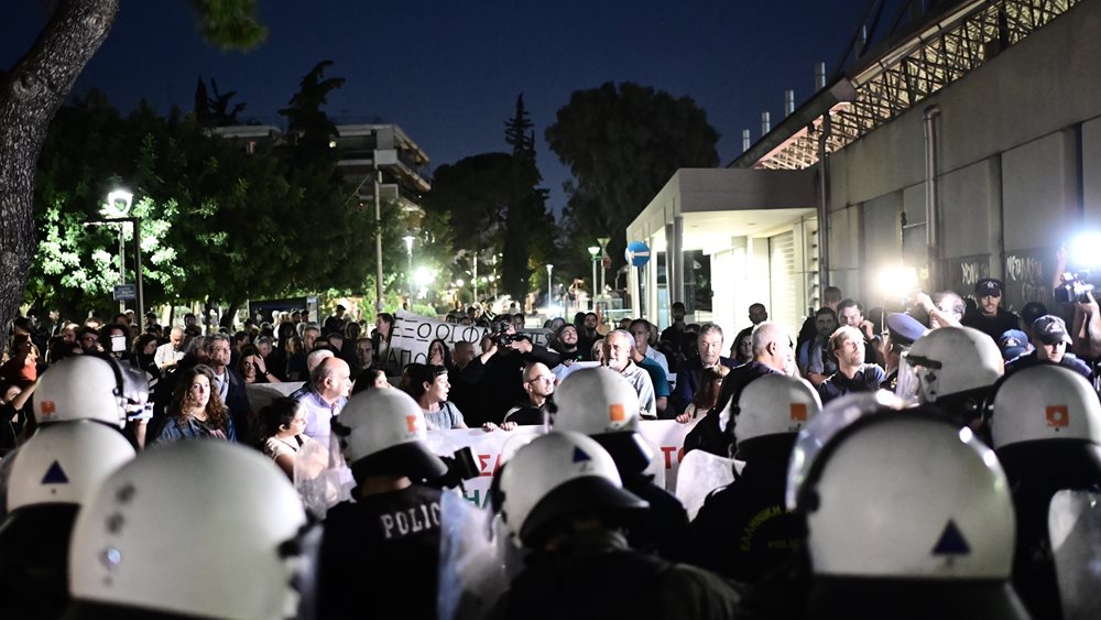 Παρέμβαση της Εισαγγελίας για ξυλοδαρμό διαδηλωτή από αστυνομικούς