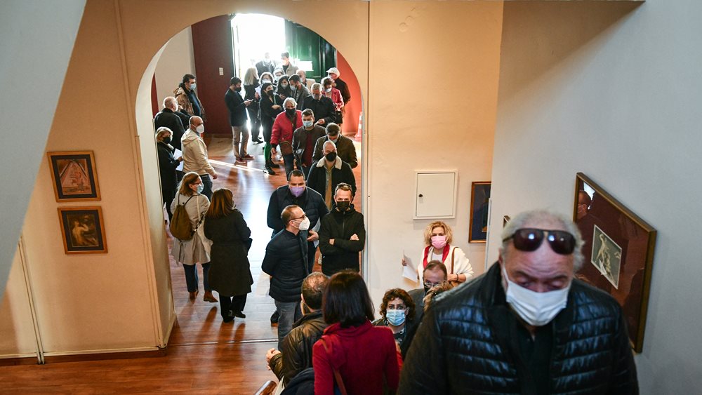 Εκλογές ΚΙΝΑΛ: Συμμετοχή-ρεκόρ με πάνω από 270.000 ψηφοφόρους