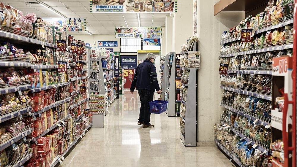 Ακρίβεια: Πόσο αυξήθηκαν οι τιμές σε 32 βασικά προϊόντα