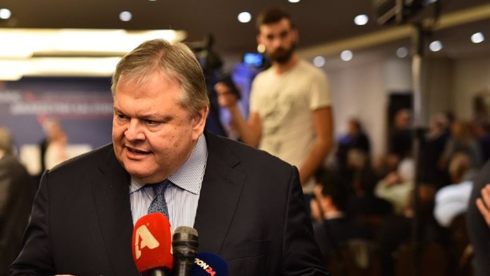 Νέες αιχμές Βενιζέλου κατά Γεννηματά για τη Συνταγματική Αναθεώρηση