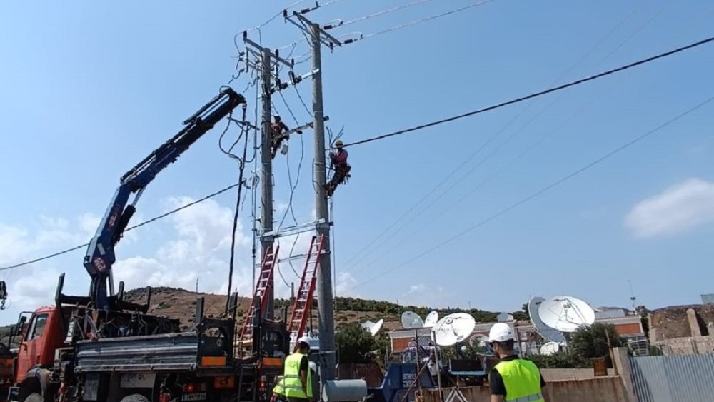 ΔΕΔΔΗΕ: Υπογειοποιήθηκε το δίκτυο από την είσοδο του Λαυρίου μέχρι και τον οικισμό Άγιο Κωνσταντίνο