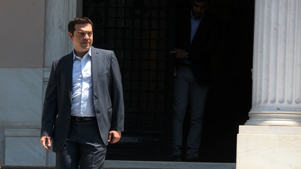 ΣΥΡΙΖΑ: Βαρύ κλίμα για τα αυτογκόλ, εισηγήσεις σε Τσίπρα για εκλογές άρον-άρον