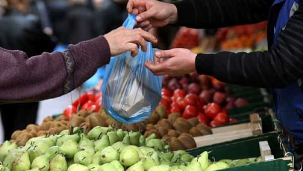 "Ανοίγουν" οι λαϊκές αγορές για τους αγρότες