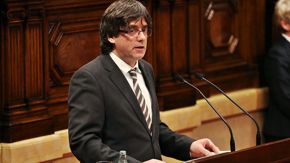 Καταλονία: Ανεξαρτησία με αναστολή – Τελευταία ευκαιρία για διάλογο