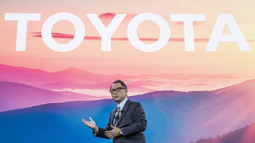 Toyota: Αποχωρεί ο CEO και πρόεδρος Ακίο Τογιόντα