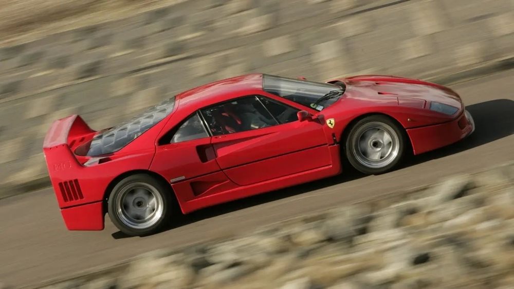 Ferrari: Στρατηγική τιμολόγησης για να αντιμετωπίσει τους δασμούς και τις οικονομικές αβεβαιότητες