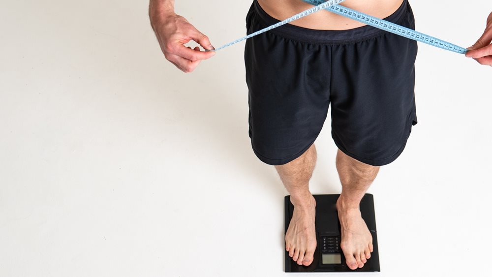 Μελέτη: Πώς μπορεί να σχετίζεται το κοιλιακό λίπος με τον πρόωρο θάνατο