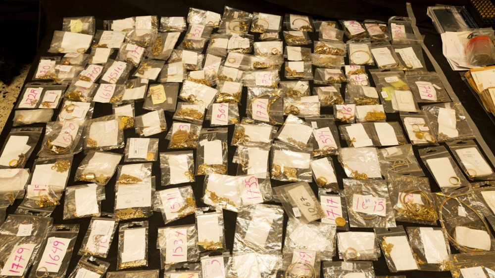 Το λαθρεμπόριο του χρυσού της Αφρικής αποκτά ολοένα μεγαλύτερες διαστάσεις