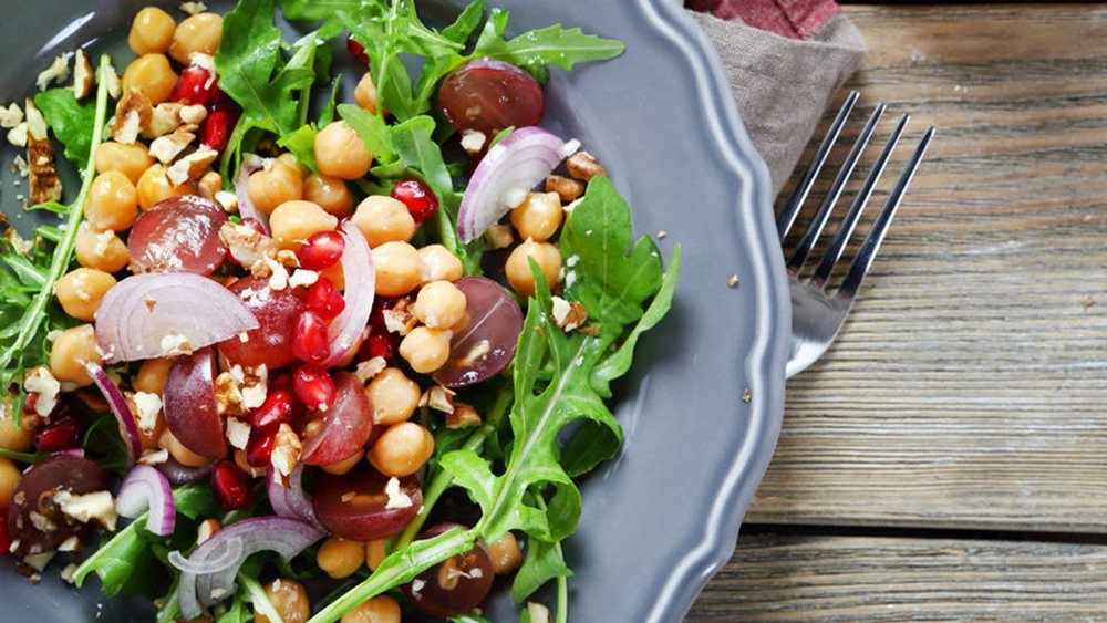 Η συνήθεια που μπορεί να μειώσει φυσικά τη χοληστερίνη