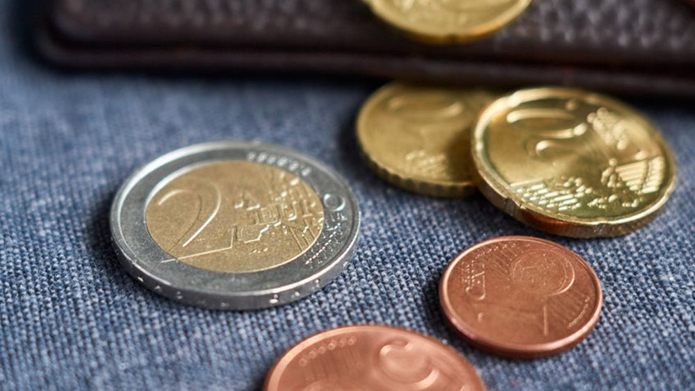 ΕΛΣΤΑΤ: Το 26,1% της χώρας σε κίνδυνο φτώχειας ή κοινωνικού αποκλεισμού το 2023, από 26,3% το 2022