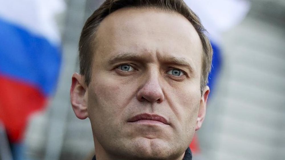 Russia: Alexei Navalny calls for anti-war demonstrations