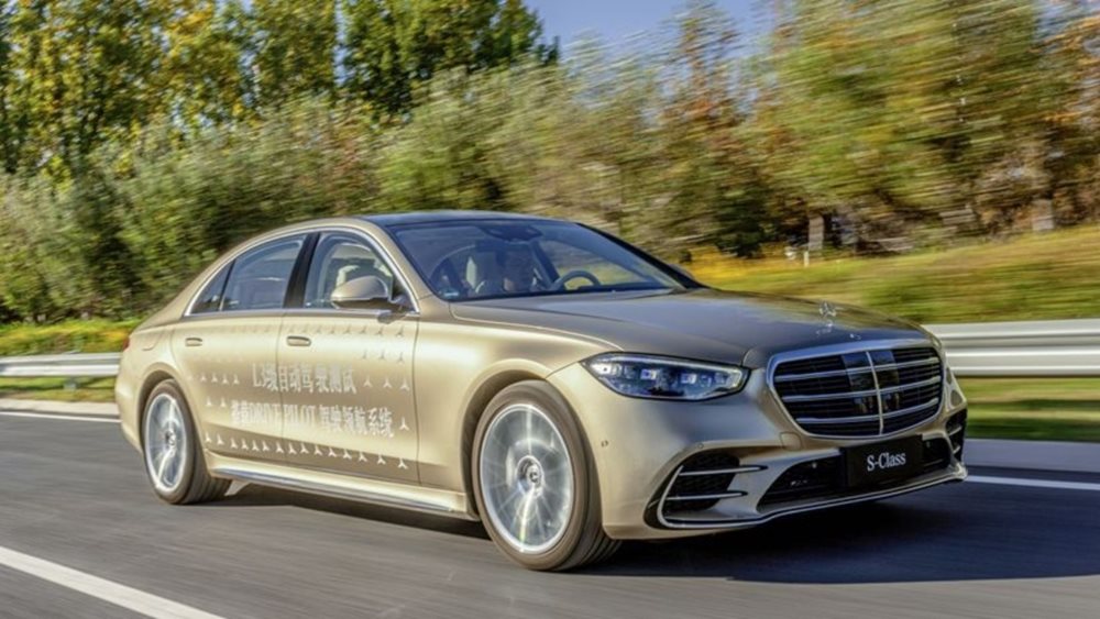 Η Mercedes πήρε άδεια για δοκιμές αυτόνομης οδήγησης επιπέδου 3 στην Κίνα