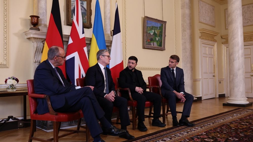 Συνάντηση Ζελένσκι με Ευρωπαίους ηγέτες στο Λονδίνο - Μέρτς: Αντιμετωπίζω με σκεπτικισμό σημεία του σχεδίου Τραμπ για την Ουκρανία