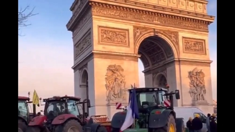 Γαλλία: Κινητοποίηση αγροτών γύρω από την Αψίδα του Θριάμβου στο Παρίσι - 66 συλλήψεις