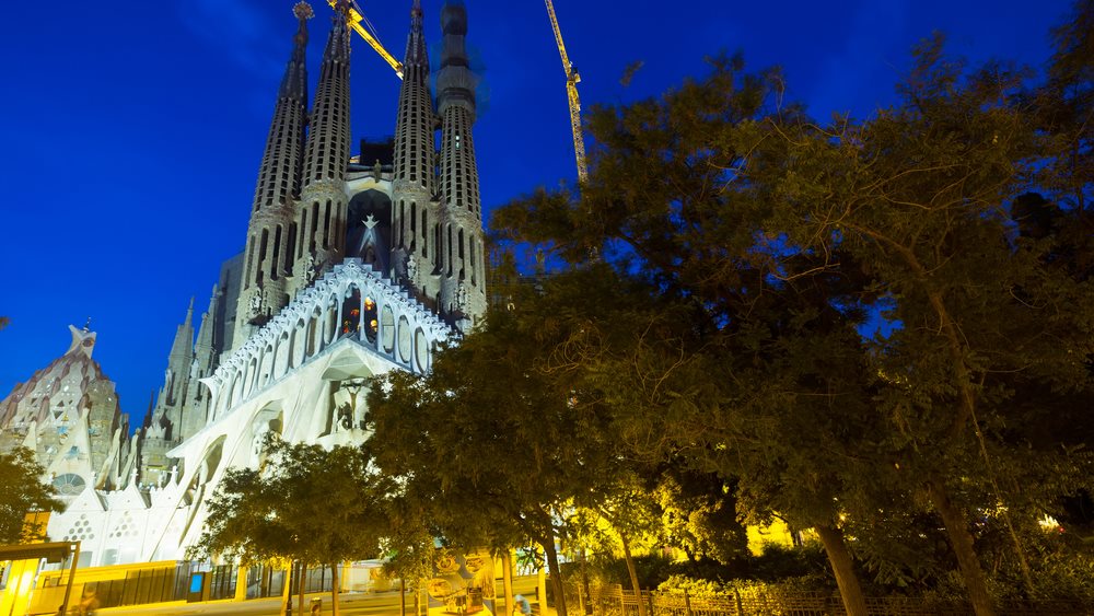 Βαρκελώνη: Η αστυνομία έκλεισε δύο σιδηροδρομικές γραμμές -εντόπισε πιθανό εκρηκτικό μηχανισμό