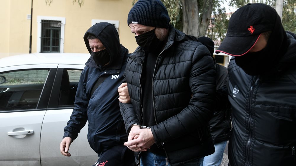 Κατέθεσε υπό άκρα μυστικότητα ο 25χρονος που καταγγέλλει για βιασμό τον Δημ. Λιγνάδη