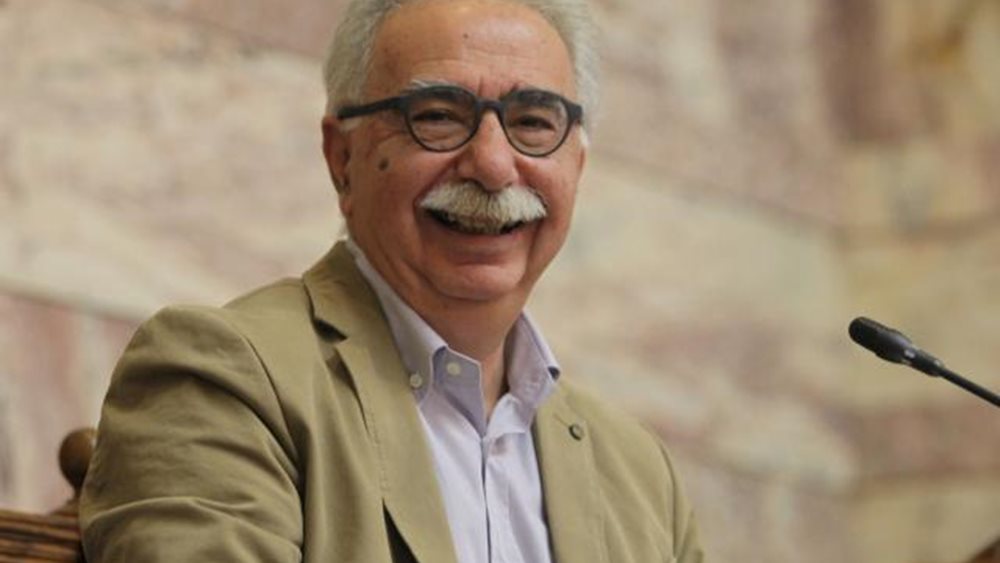 Τι απαντά το υπ. Παιδείας για τις εκπαιδευτικές εκδρομές