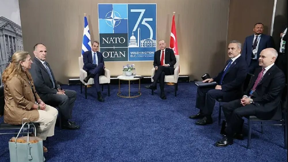 Σύνοδος Κορυφής ΝΑΤΟ: Ολοκληρώθηκε η συνάντηση Κυριάκου Μητσοτάκη με τον Ταγίπ Ερντογάν