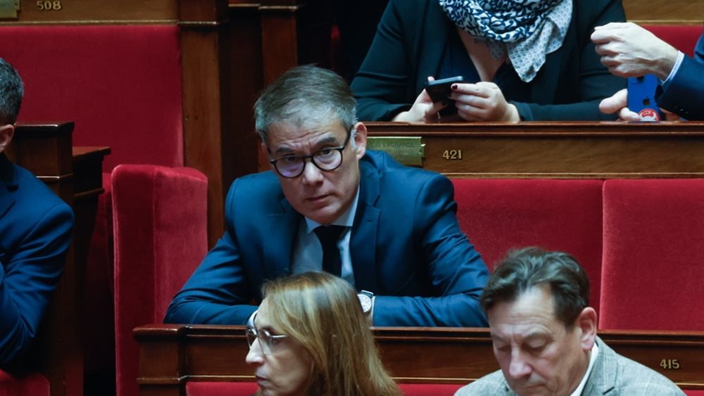 Σοσιαλιστές κατά Μακρόν μετά το διάγγελμα: "Κανονικοποίησες την Ακροδεξιά, διαπραγματεύσαι μόνο μαζί της"
