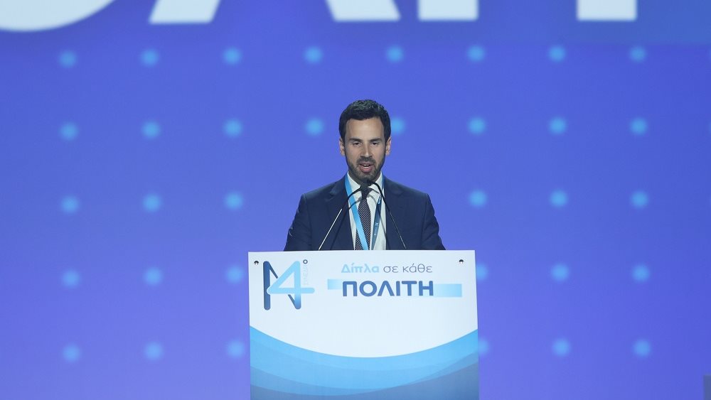 Ν. Ρωμανός-Συνέδριο ΝΔ: Η δημοκρατία και η πρόοδος βρίσκονται σε αυτήν εδώ την αίθουσα