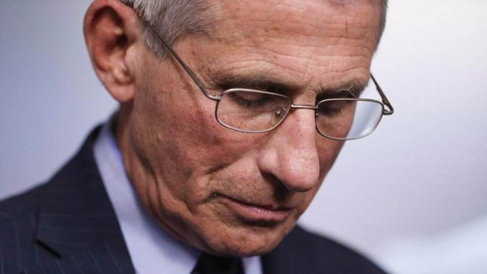 Anthony Fauci: Οι πολίτες θα πρέπει να αξιολογούν τον προσωπικό τους κίνδυνο εν μέσω της αύξησης κρουσμάτων COVID-19