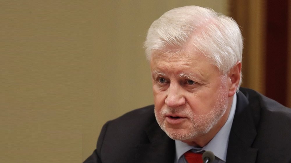 Ρωσία: Ο ηγέτης του κόμματος «Δίκαιη Ρωσία» και η σύζυγός του υιοθέτησαν ένα κοριτσάκι από την κατεχόμενη Χερσώνα