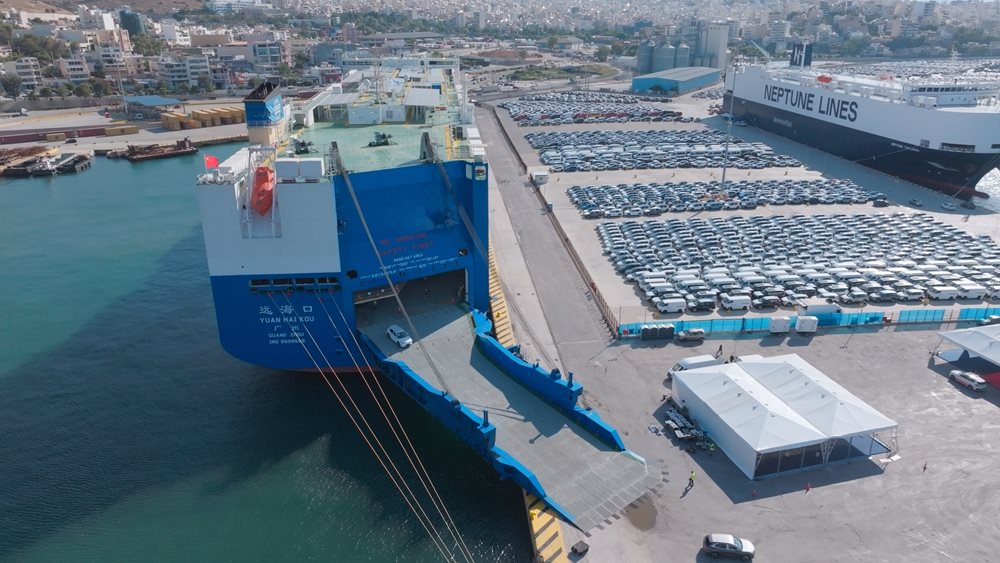 "Yuan Hai Kou" στον Πειραιά: Πράσινο αποτύπωμα, στρατηγικό μήνυμα