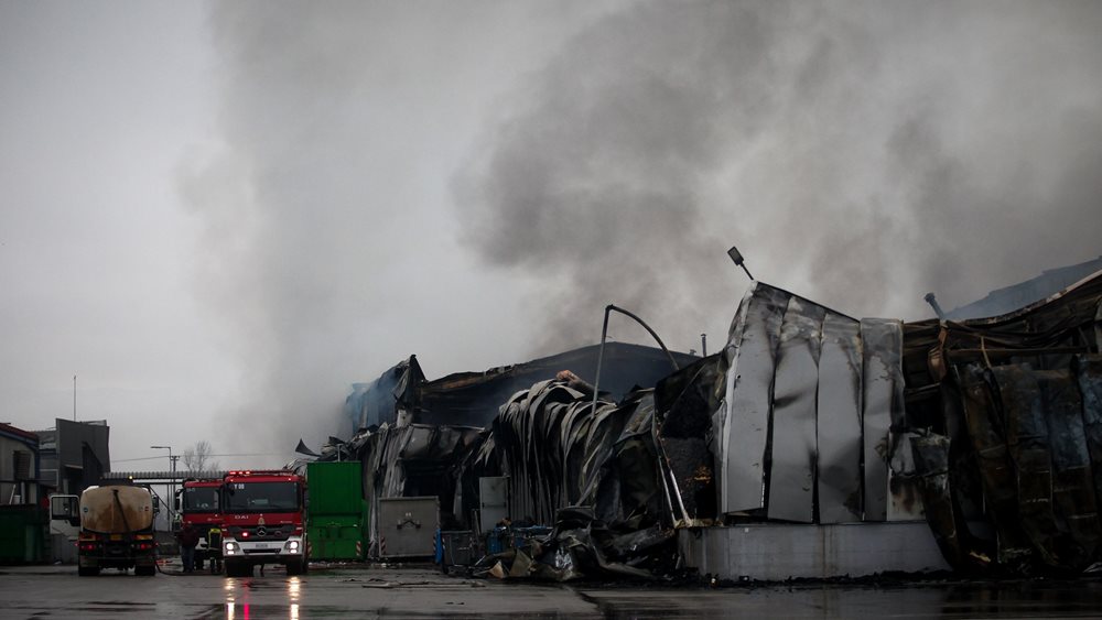 Τραγωδία στο εργοστάσιο της Βιολάντα - ΠΟΕΥΓΤΠ: Πανελλαδική απεργία στον κλάδο τροφίμων και ποτών στις 3/2