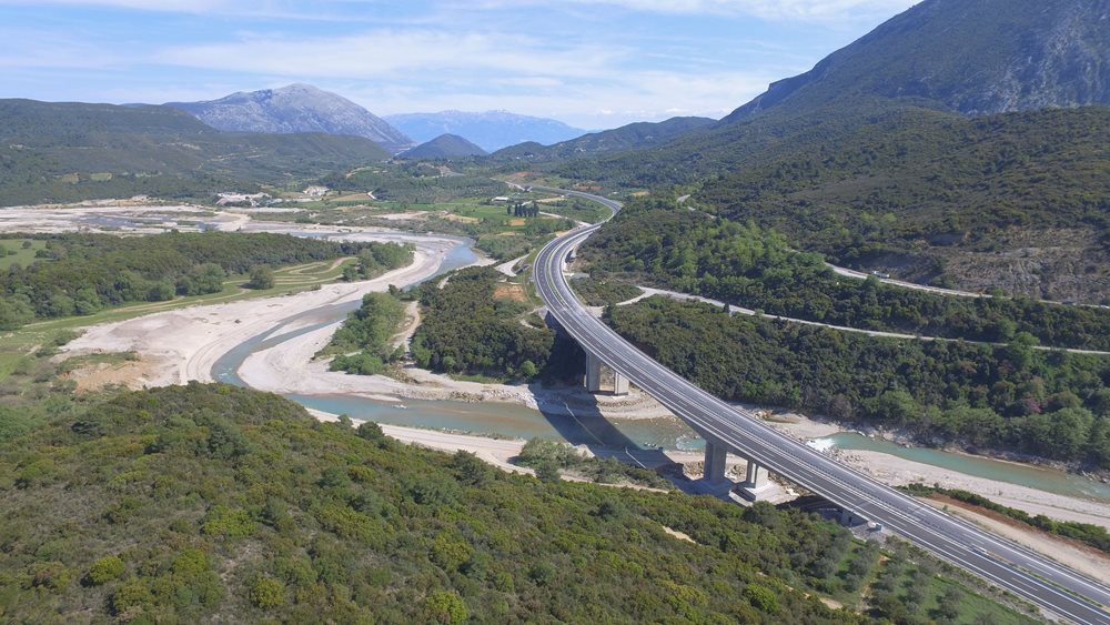 Μέχρι τη Μ. Εβδομάδα η παράδοση της γέφυρας Ευήνου από την Τέρνα