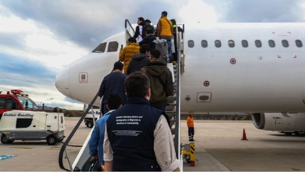 Εθελοντική επιστροφή 86 μεταναστών στη χώρα καταγωγής τους