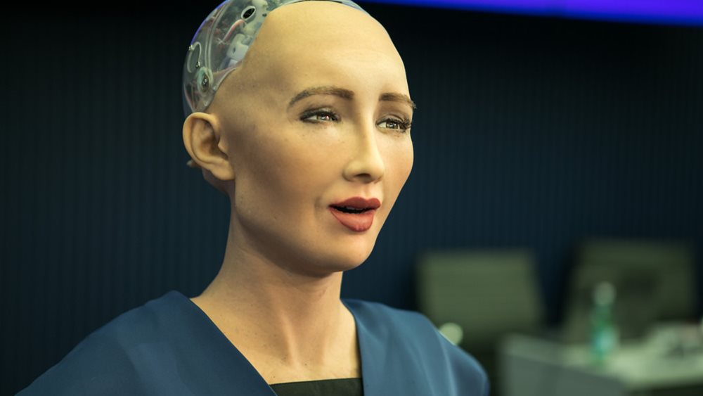 Ένα ρομπότ κοροϊδεύει τον Elon Musk για την απειλή της τεχνητής νοημοσύνης