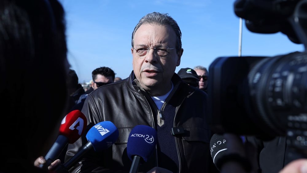 Σ. Φάμελλος από το μπλόκο στα Μάλγαρα: Η κυβέρνηση αντιμετωπίζει τους αγρότες σαν εχθρούς με αυταρχισμό και βία