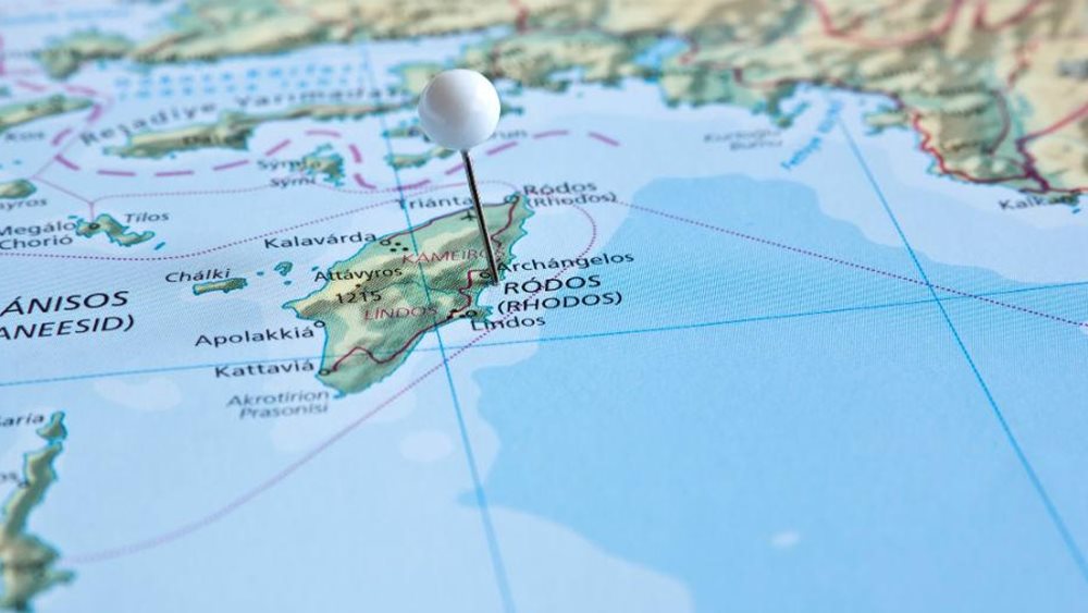 Ρόδος: Προβλήματα από ισχυρή βροχόπτωση στο νησί - Ακινητοποιημένα οχήματα σε κεντρικούς δρόμους