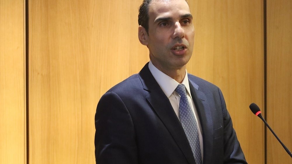 Μ. Θεμιστοκλέους: Στο νοσοκομείο Σαντορίνης έχει γίνει ανάκληση αδειών - Προσωρινή η αναστολή των τακτικών χειρουργείων