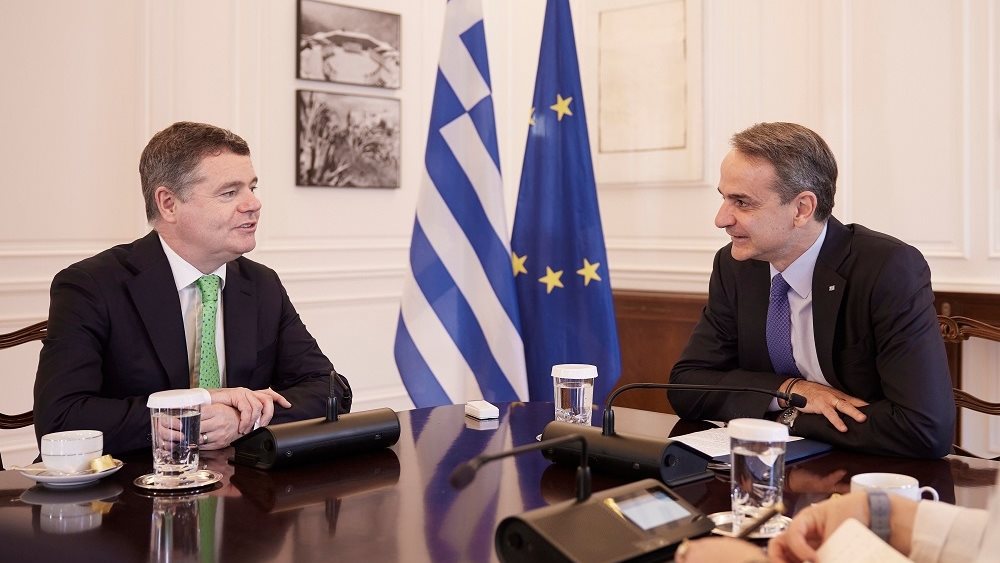 Ντόναχιου Μητσοτάκης